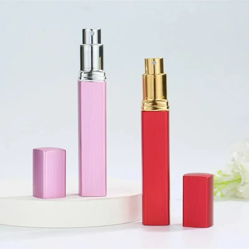 Metal Case Verre Tank Perfume bouteille de buse en aluminium Rempilable Bouteille Parfum Récipient en verre cosmétique 12ml