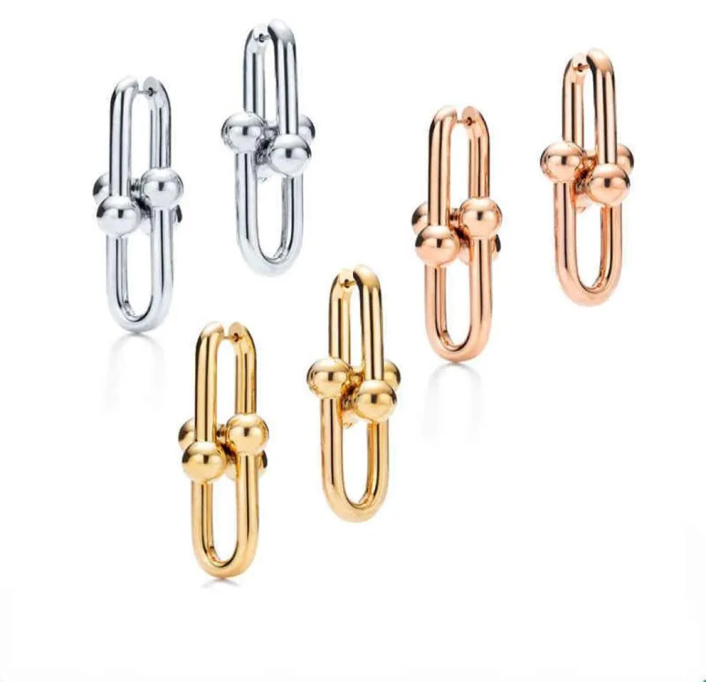 Designer Women039S Stud New Fashion Brand Earrings Accessories S925 Gold and Silver Rose Gold U Buttonörhängen G2208053580971