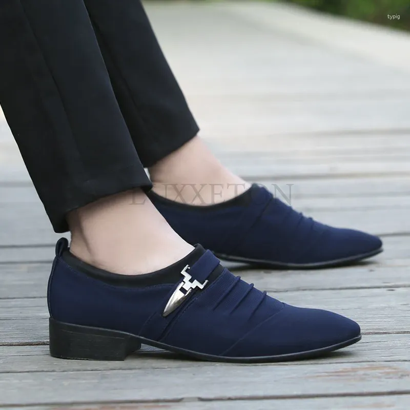 Chaussures décontractées hommes en cuir 2024 italien élégant oxford grande pantoufles formelles