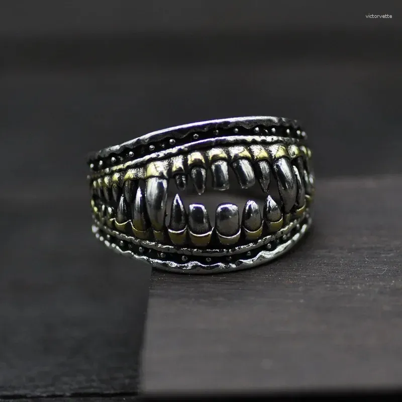 Clusterringe Vintage Dämonenzähne breiter Ring Männlich männlicher handgefertigter japanischer koreanischer europäischer amerikanischer und ethnischer Stil weiblicher Schmuck Großhandel