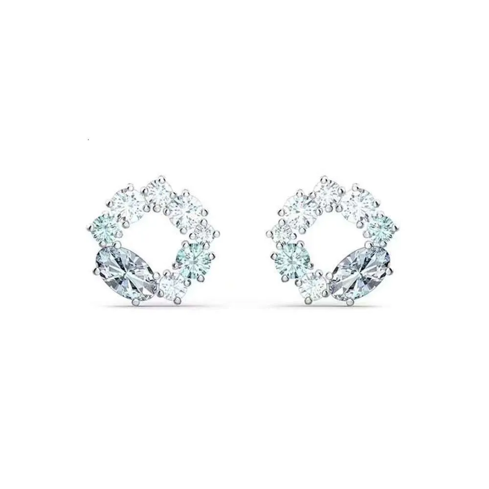 Designer Swarovskis jóias austríaco Crystal Hollow Circular Brincos de cristal gradiente azul para mulheres com brincos de cristal oval de diamante