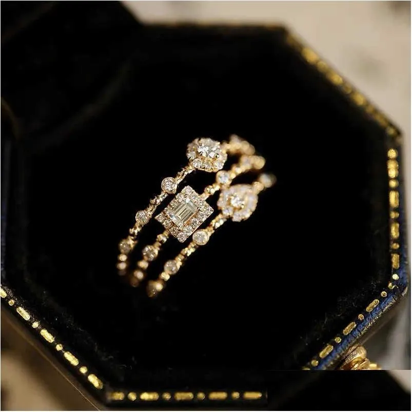 Pierścienie zespołowe modne koreańskie damskie pierścionek zwięzły geometria cyrkonia złoto kolor kryształowy dostawcy biżuterii R742 DRO OTL0D
