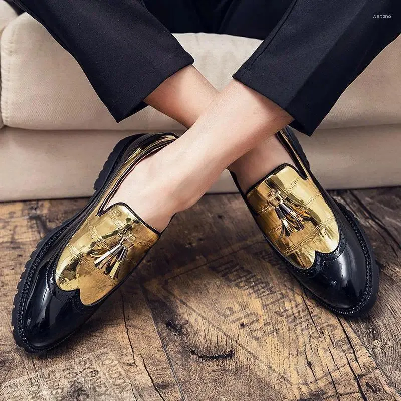 Scarpe eleganti in pelle casual maschi coreana retrò abbigliamento formale formale per mocassini di lavoro