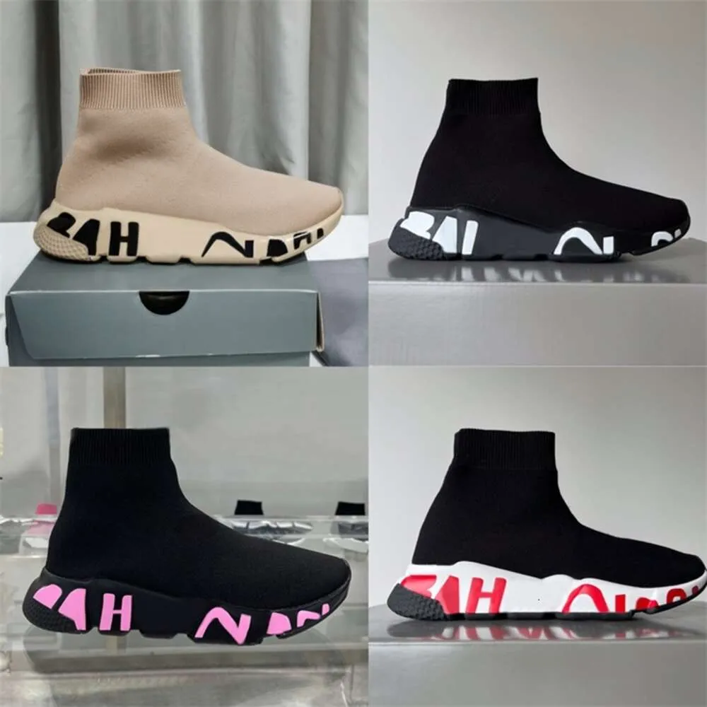 Tasarımcı Ayakkabı Erkekleri Çorap eğitmenleri Kadın Platform Platform Ayakkabı Çorap Botları Graffiti Sole Trainers Fashion Barker Tasarımcıları Açık Yürüyüş Eğitmeni No17a