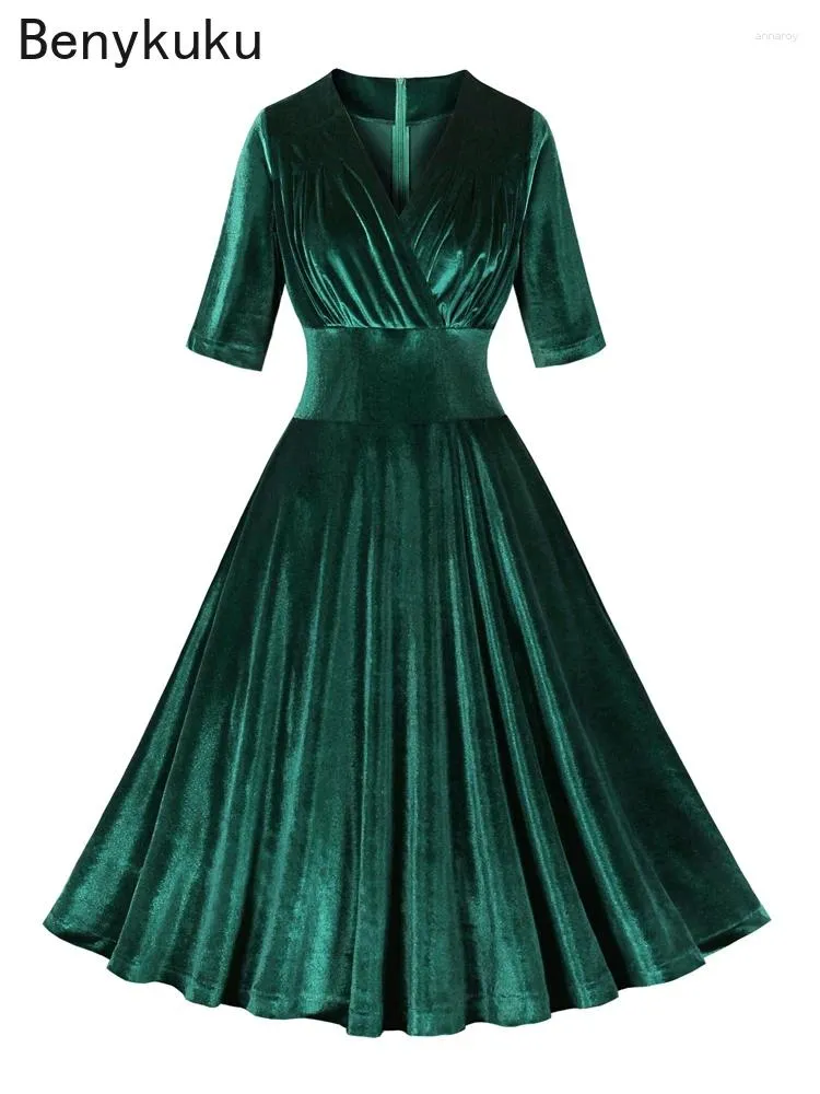 Vestidos de festa Vestido de veludo de natal de decote em V Green Rouched para mulheres Autumn Inverno Halva Manga alta Cantura Vintage Swing elegante