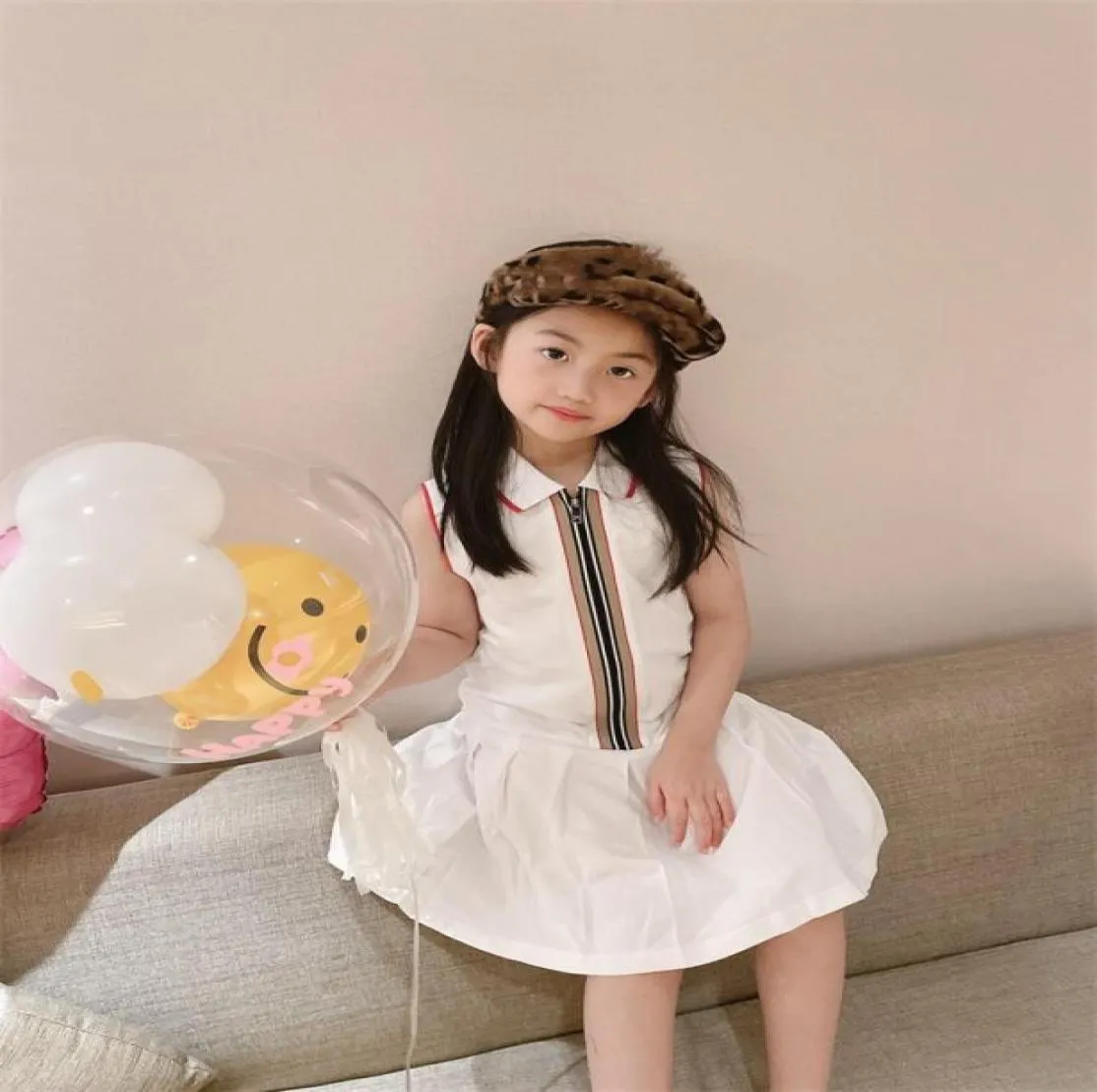 New Kids Girls Robe 2021 Baby Girl Robes de coton Enfants mignons filles sans manchettes blanches vêtements blancs 2087 Z21727205