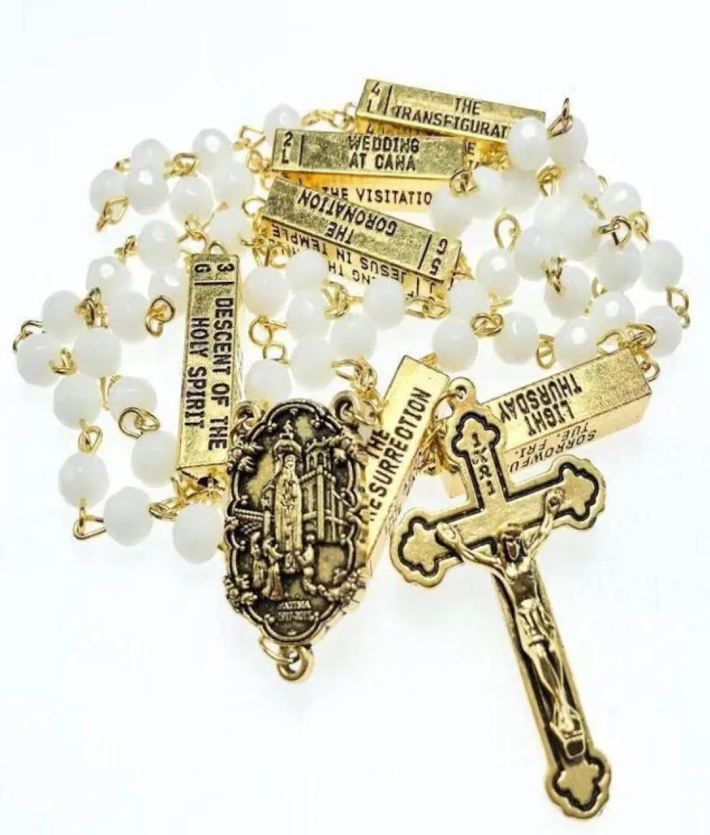 Colares pendentes Rosário religioso de vidro faceta branca de 6 mm com Fátima Centor Singapore Católico Colar Antque Gold Metal6299843