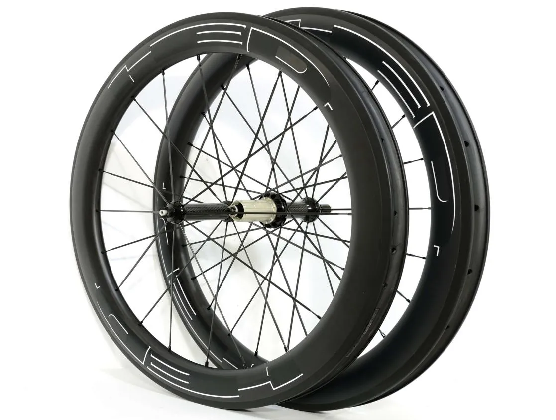 700C 60mm DEPTH 25mm Bredd Kolhjul Clinchertubular Road Bike Carbon Wheelset Ushape fälgar med Powerway R36 H2656416