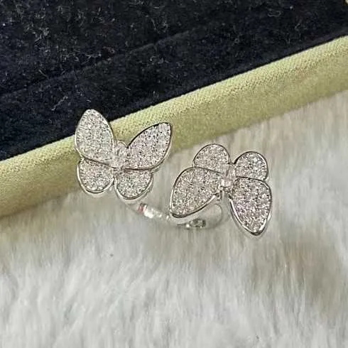 Designer Brand Xiaohongshu Seiko Butterfly Full Diamond Ring con design unico di apertura femmina e gioielli capaci con logo