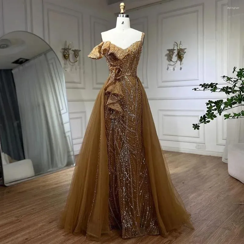 Partykleider Serene Hill Golden Meerjungfrau Abendkleid mit Rock - Luxusgrau -Spaghetti -Gurt der Frauen 2024 BLA72341