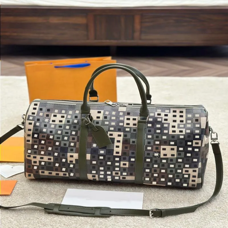 24SS Men's Luxury Designer Limited Edition Limited Bag Bag Travel Airport Bag Bag Hand Shoulse Bags Crossbody Bag Bag Dqjl