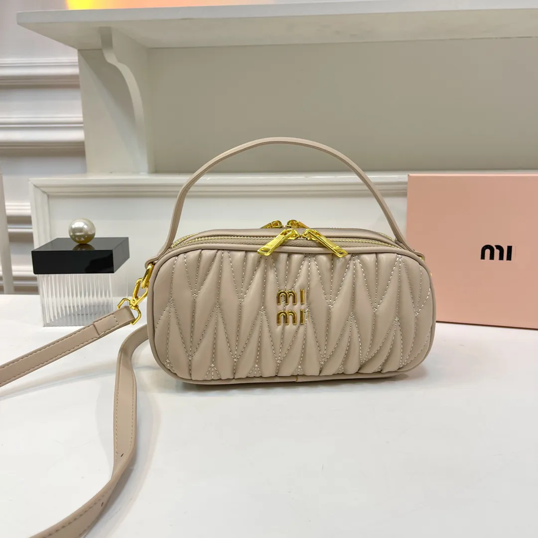 レザーバッグ エレガント ハンドバッグ レディース イタリア製 ハンドメイド