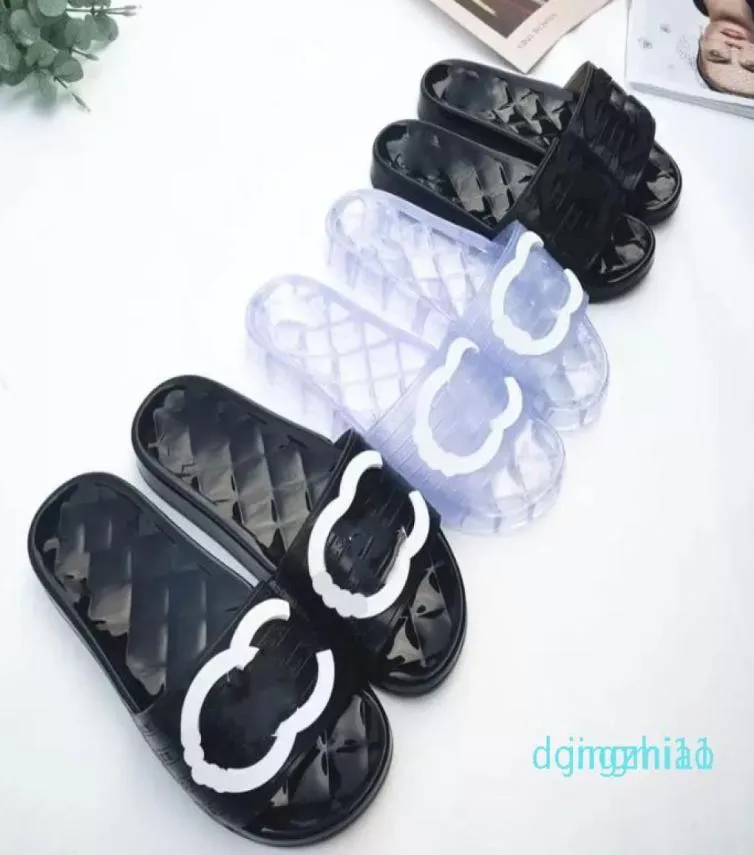 Kamienia Kampy Przezroczyste PVC Jelly Sandals Women Letter Printed Luksusowe letnie ślad Slipper Silikonowe Lady Flip Flip Flip 5311935