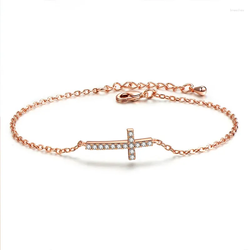 Bracelets de charme Pulseira cruzada de design simples para mulheres Fancy Shiny CZ Acessórios Coreanos jóias de mão feminina