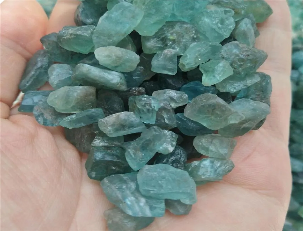 1 zak 100 g Natuurlijke apatietkwarts Stone Crystal Tuimed Stone onregelmatige grootte 520 mm kleur blauw3072883