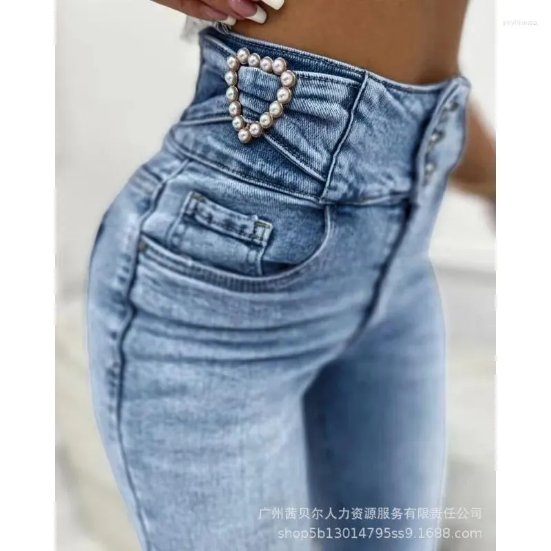 Bouton de fusées éclairantes brodées de jeans pour femmes lavées 2024 Casual hauteur à gilet à glissière Denim Pantalon Pantalon