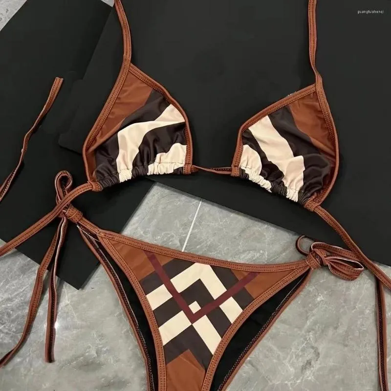 Menas de banho feminina 2024 Design biquíni de verão para mulheres Sexy Praia Swimsuit Ladies Biquini Maio Tankini Roupas