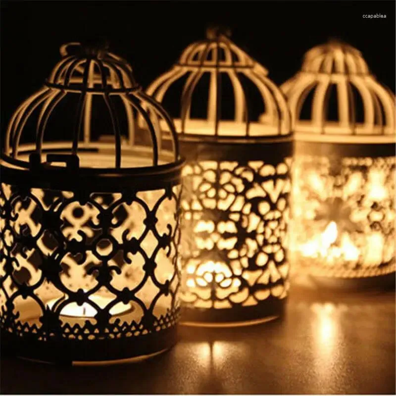 Titulares de velas projetam metal hollow flor hollower tealight castlestick pendurado lantern gage gaiola de festa de casamento clássico decoração