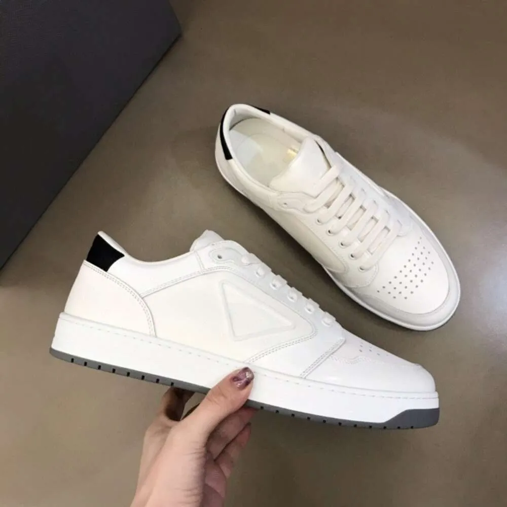 Designer Luxury Casual Plaid Shoes Derma Leather Sneakers Summer Board Shoes Mens Genuine Leather Breathable Pure White Little White S