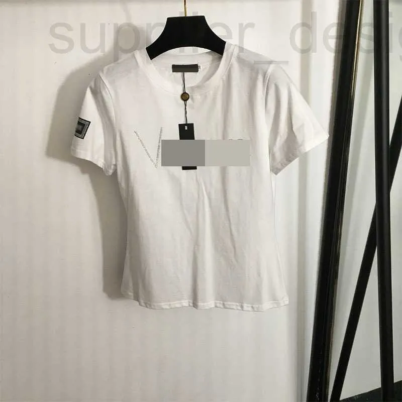 Designer di magliette da donna 2024 estate Nanyou Nuova manica a diamante calda stampata maglietta a collo rotondo Slip Slip SPBP