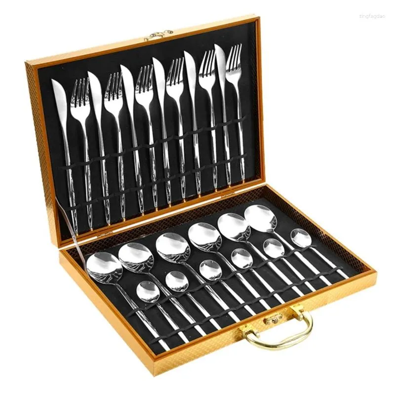 Set di stoviglie 24 pezzi in acciaio inossidabile in acciaio occidentale Tavolo da tavolo da casa cucchiaino cucchiaio tè in legno set regalo artigianale