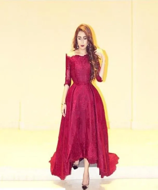 2018 Elegantes formales Abendkleid Eine Linie vestidos de noiva arabisch dunkelrote Halbärmel Promkleider Spitzen Applikationen formelle Abschlussball Teil8952313