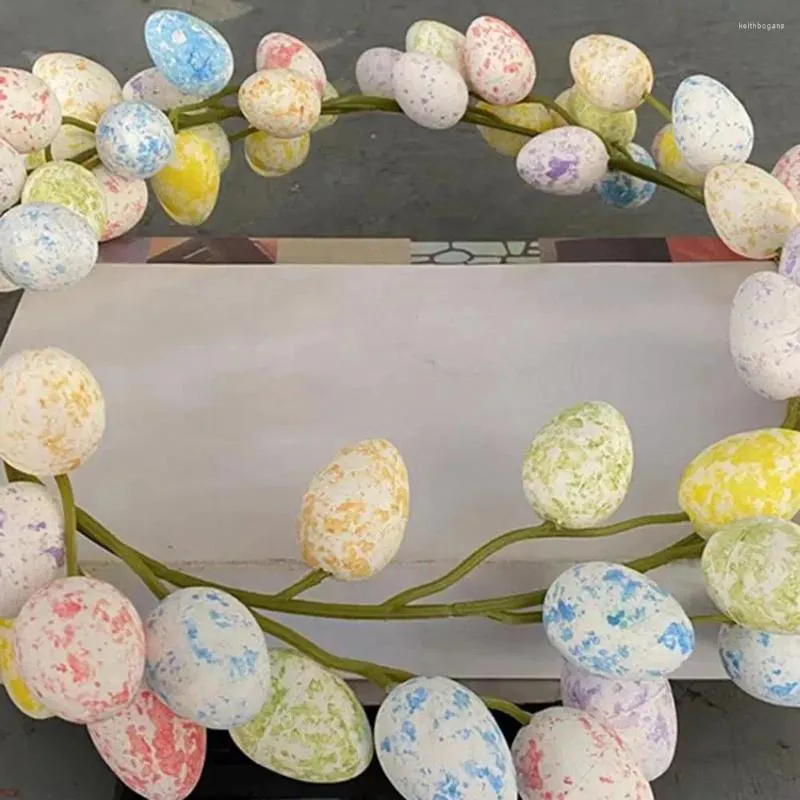Décoration de fête décorations de Pâques couronne d'oeufs colorée avec longe pour les ornements muraux de porte d'entrée joyeuse décoration bricolage à la maison