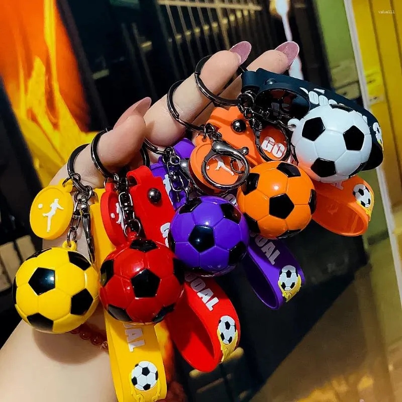 Keychains Football KeyChain for Fan PVC Soft Glue Soccer Pendant Accessories Bag Decoration Qatar Cup Souvenirs Nyckelkedjiga gåvor