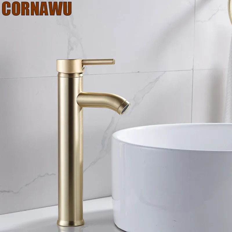 Rubinetti del lavandino del bagno spazzola per lavabo oro miscelatore di rubinetto freddo del rubinetto del ponte motivano tocco in acciaio inossidabile a singolo foro dorato