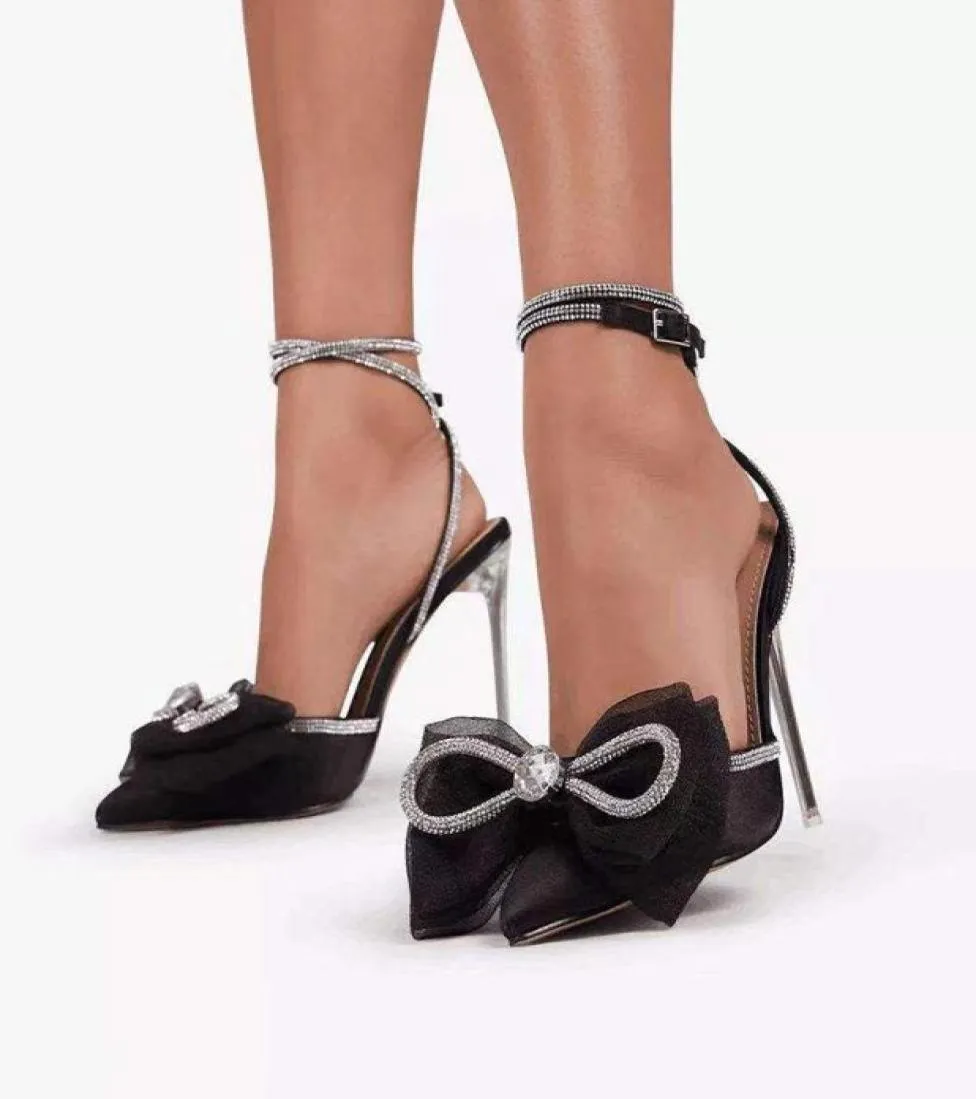 Ladies Fashion High Heels sandals Bow punta di punta di piedi039 Scarpe sexy alla fibbia Crystal Female Footwear Nuove 2021 Summer1160230