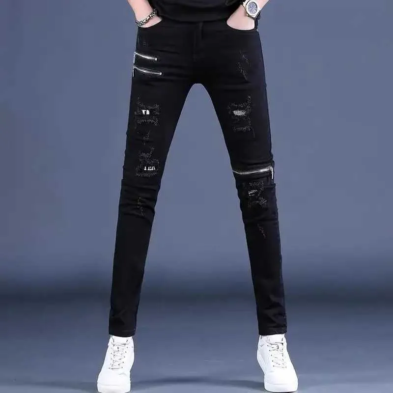 Jeans maschili jeans skinny neri in stile coreano con cerniera ginocchia di lussuoso abbigliamento da strada da strada slim fit fori per abbigliamento casual moto Q240427