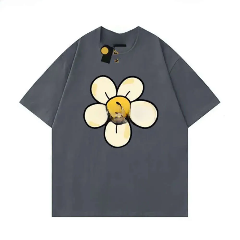 Merk Drawtrew Shirt Heren Designer Face Summer Draw Haikyuu dames T -shirt losse tops rond nek Drew hoodie bloemenhoed klein geel gezicht 9394