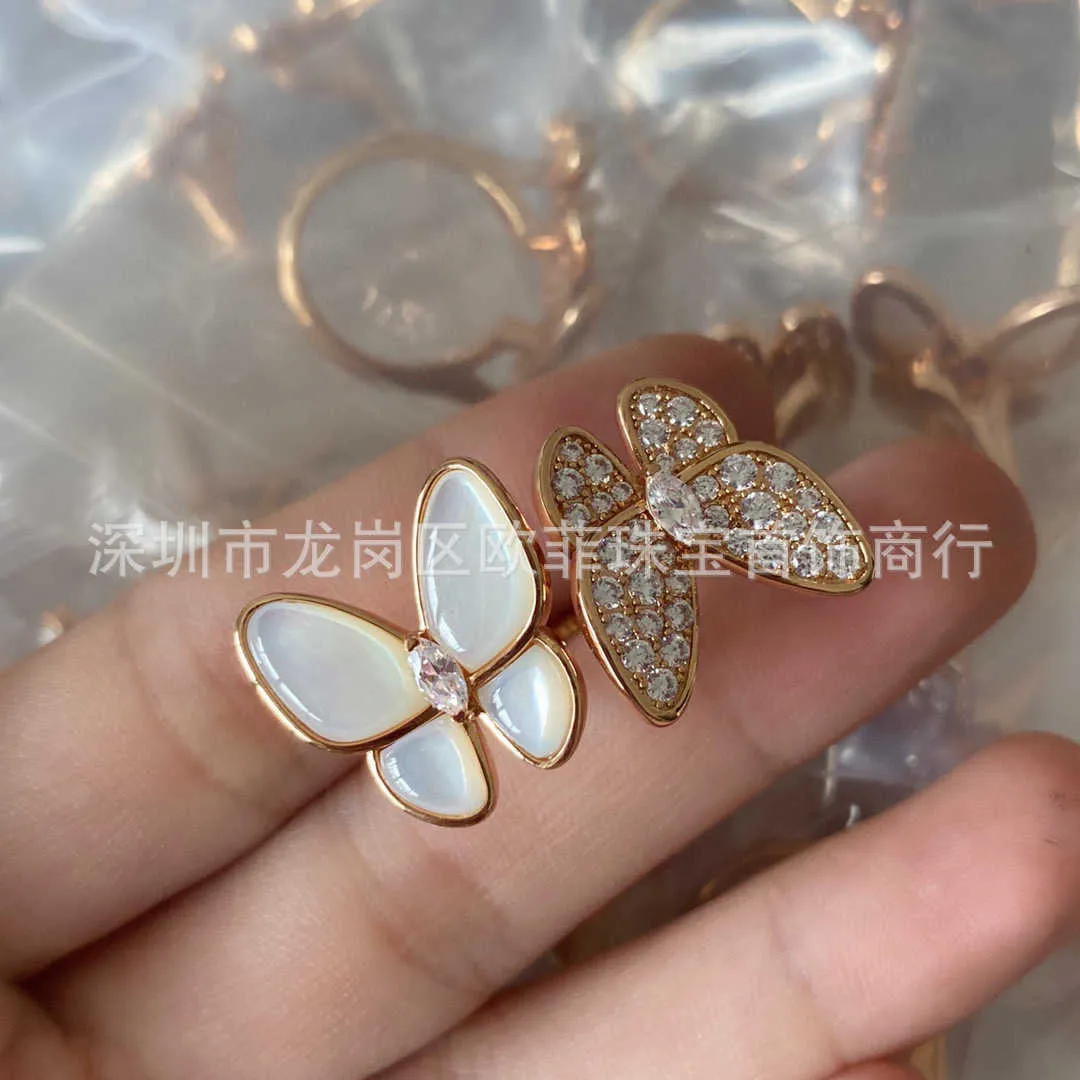 Дизайнерское очарование V-Gold Butterfly White Fritillaria Open Cring с способным и стилем хорошего качества