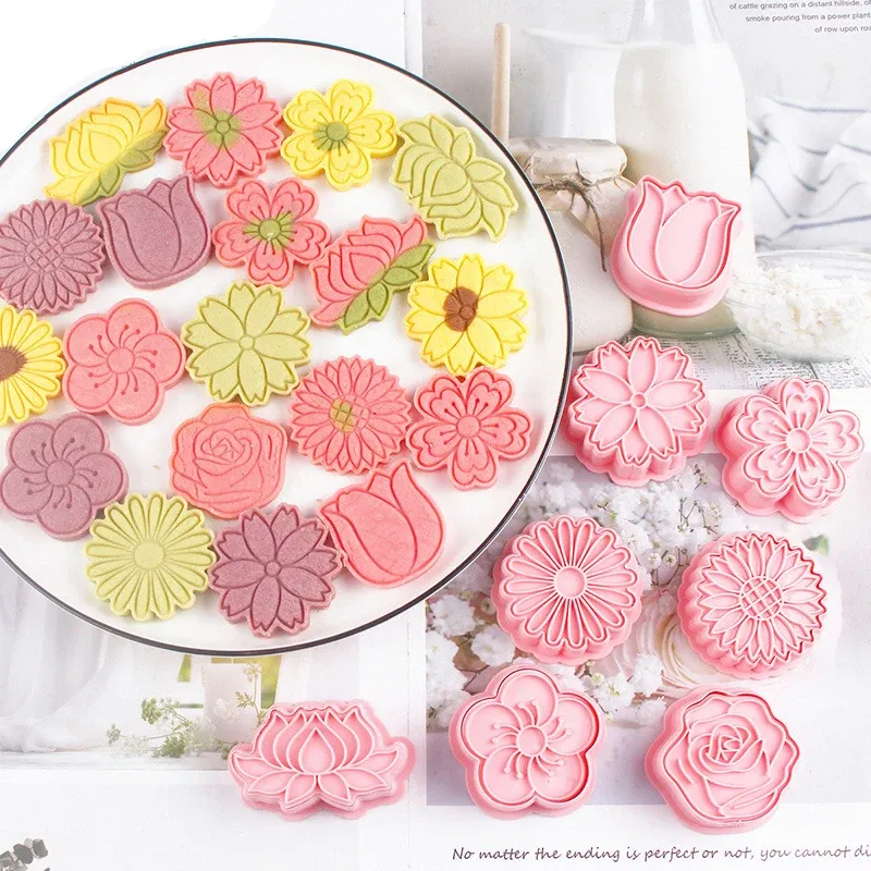 Moules 8 pc / cookies Set Coucheurs Plastique 3D Fleur Fleur Carton Biscuit Biscuit Moule de bisse