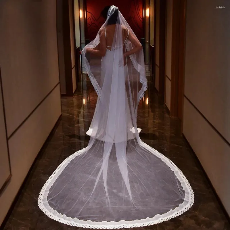 Bridal Veils BL4061 Long Tail Single Layer Lace Retro Illusion Headdress Veil