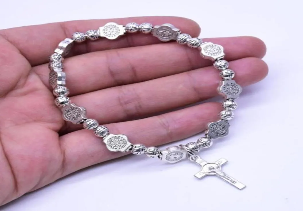 Bracelets de charme vintage Jésus Amulet Pendant pour les femmes Personnalité Tendance Banquet Bijoux Bracelet9484170
