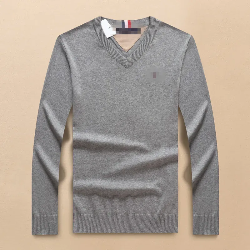 Luxury Moving Designer Men's Sweater V-hals Vintage Borduurwerk heren Multi Color Brand Gebreide zacht warme T-shirt Street Leisure Lange Mouw Solid Color Sweater Shirt