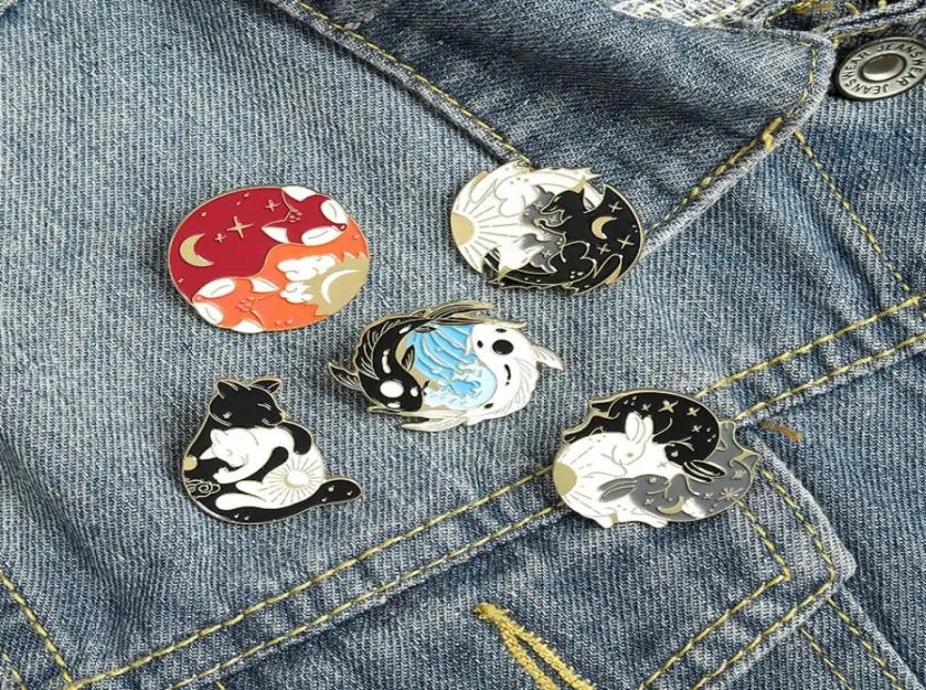 Brooches d'alliage animal européen Fox Golrsfish Rabbit Rabbit Badge Badge Unisex Backpack Colli