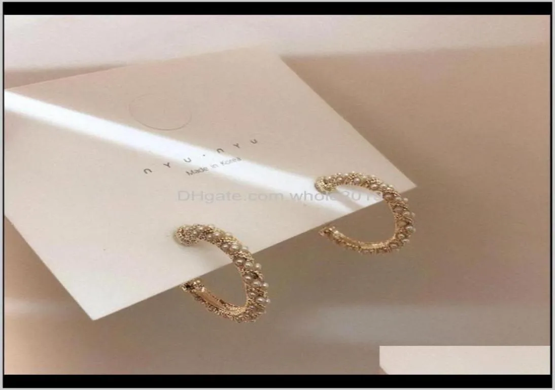 Hoop Hie Delivery 2021 Fashion Koreaanse overdrijving Zoete Big Metal Circle Round Freshwater Pearl Drop Earrings sieraden voor vrouwen1729552