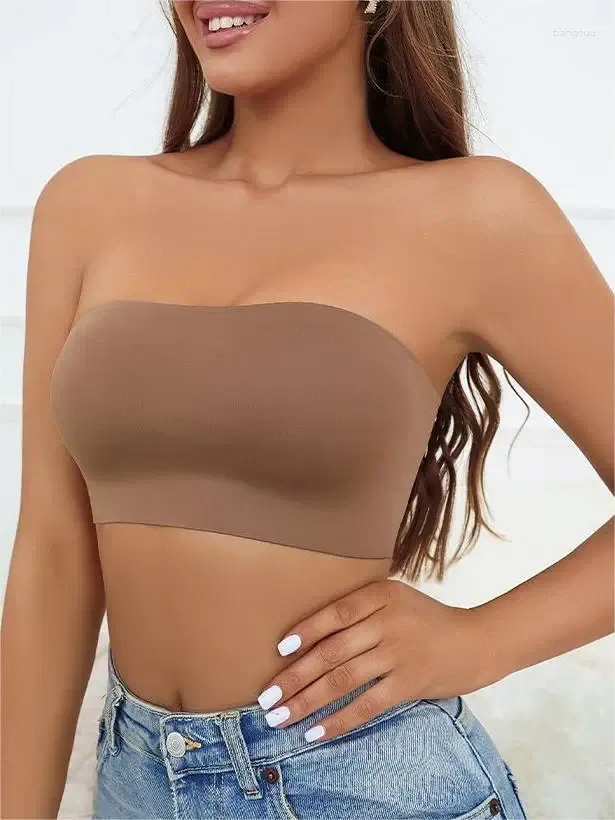 Bras One Piece Strapless Bh Women Invisible Wrapped Tube Top Sexig trådlös underkläder Sömlösa andningsbara bekväma toppar