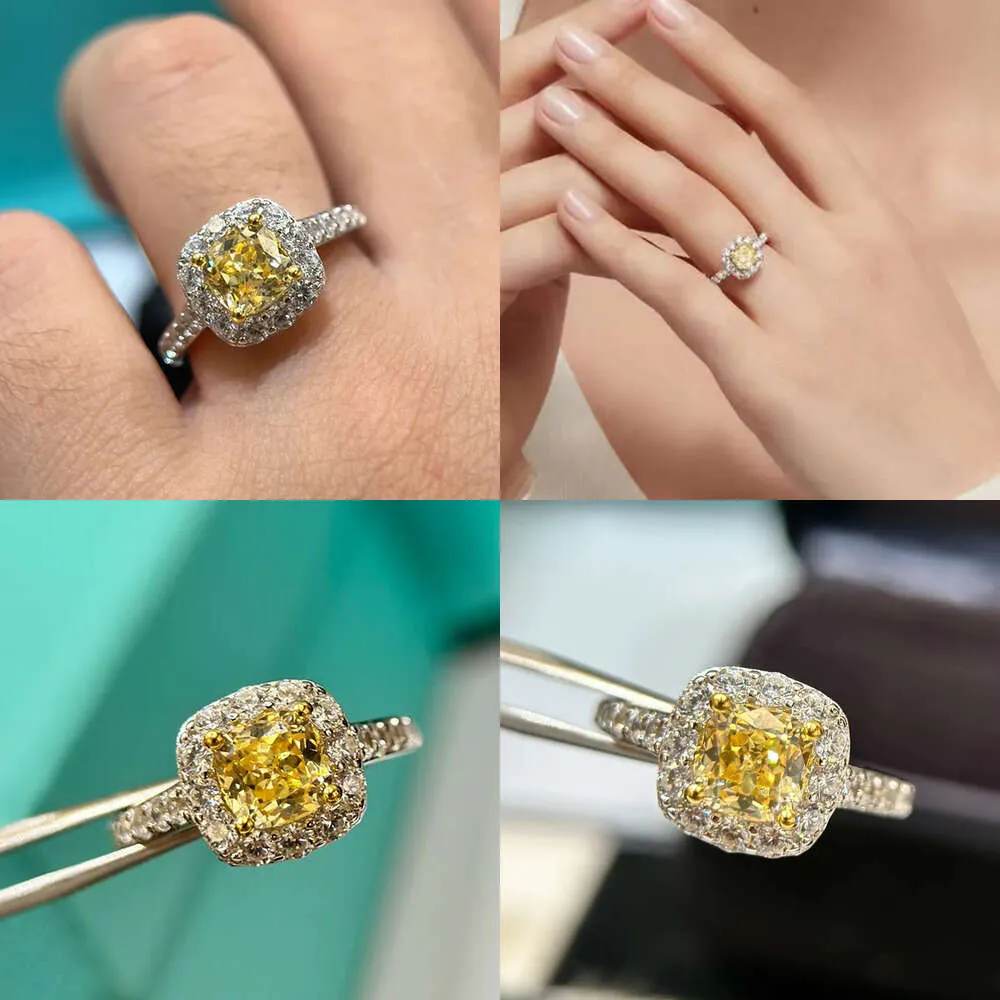 Anel de noivado de anel de moissanita Sier Set com diamantes Reproduções oficiais Presente de aniversário de estilo clássico de diamante 011 Qualidade original