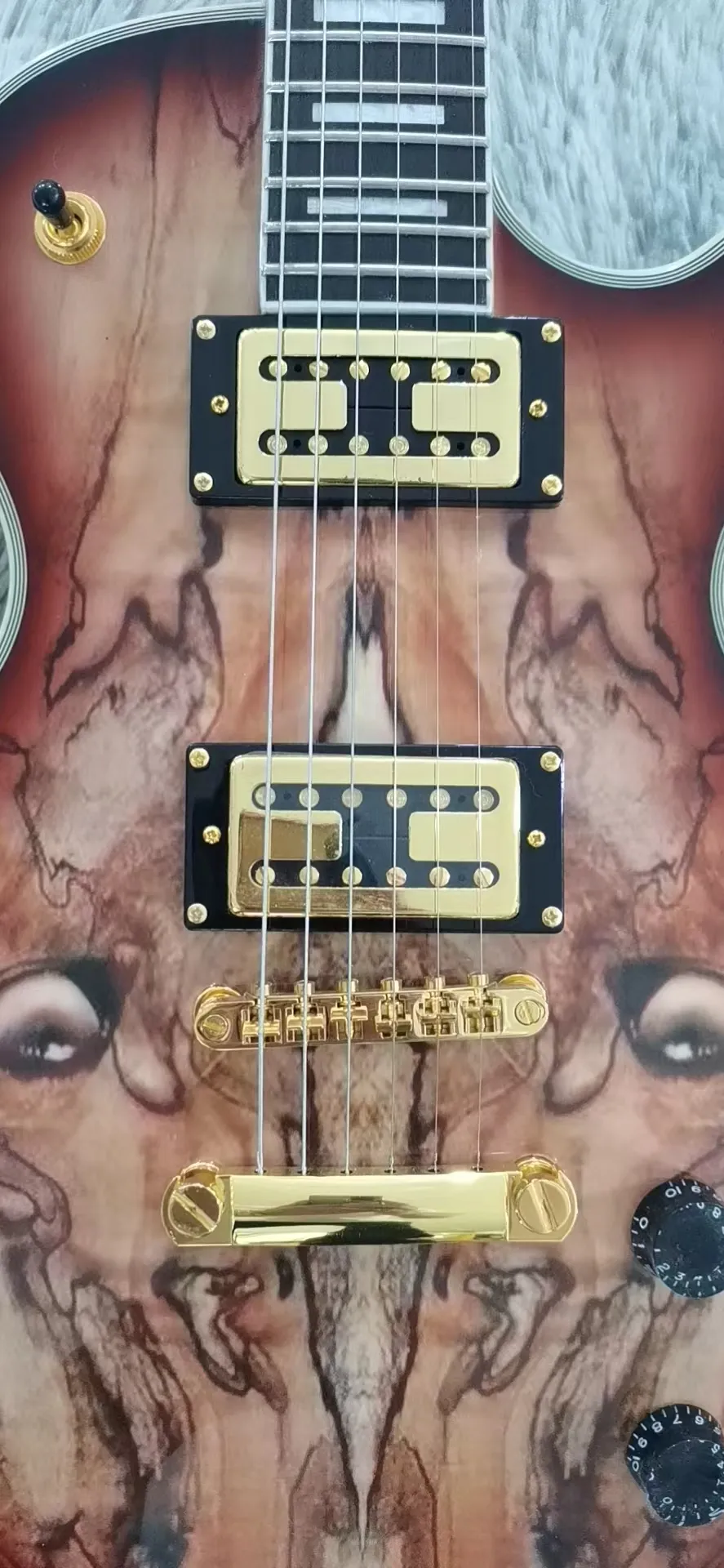 Latest custom factory direct sales best-selling electric guitar China