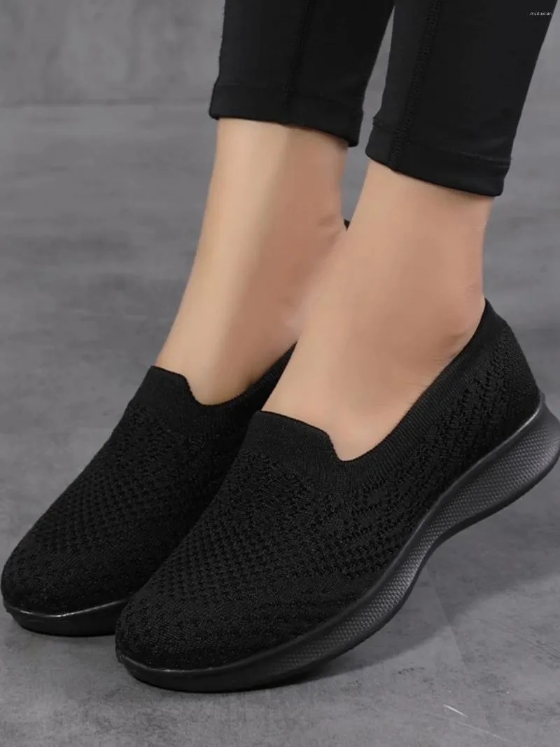 Повседневная обувь женская гибкая вязаная плоская черная легкая легкая мягкая подошва складыш