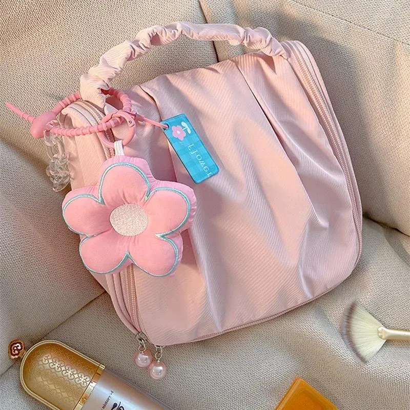 Bolsas de almacenamiento plisado lindo bolso de maquillaje de nube cosmética floral coreano insa moda cosmética colgante de percha