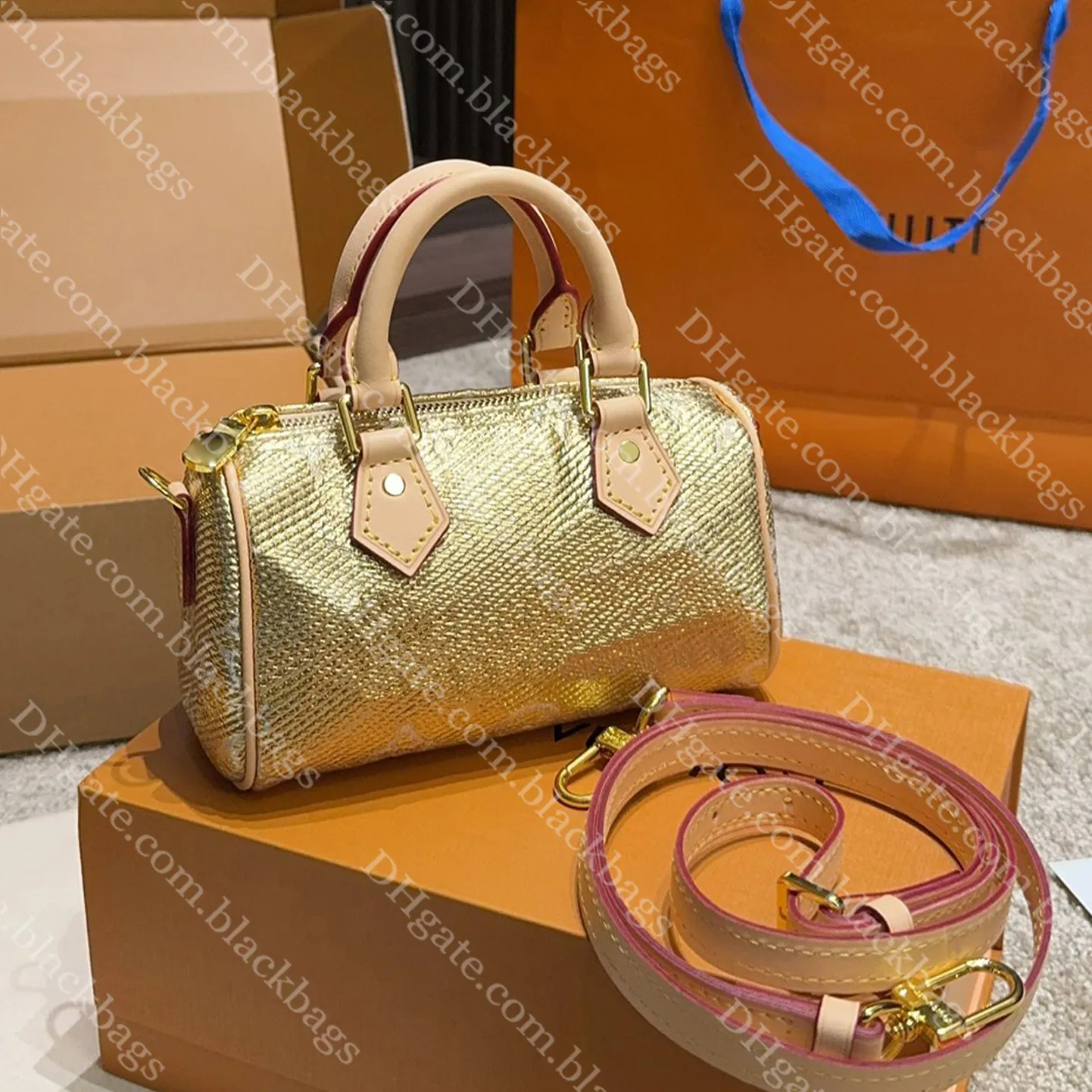 Altın yastık çantası tasarımcı omuz çantaları kadınlar için yüksek kaliteli çapraz çanta kadın çanta lüks klasik harf ayak parmağı çanta kutu