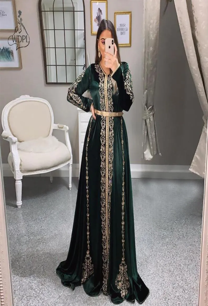 Velvet Marokkaanse Kaftan avondjurken Hunter Green Golden Borduurwerk Appliques Saoedi -Arabische moslim Moslim Lange mouw Prom jurk7245020