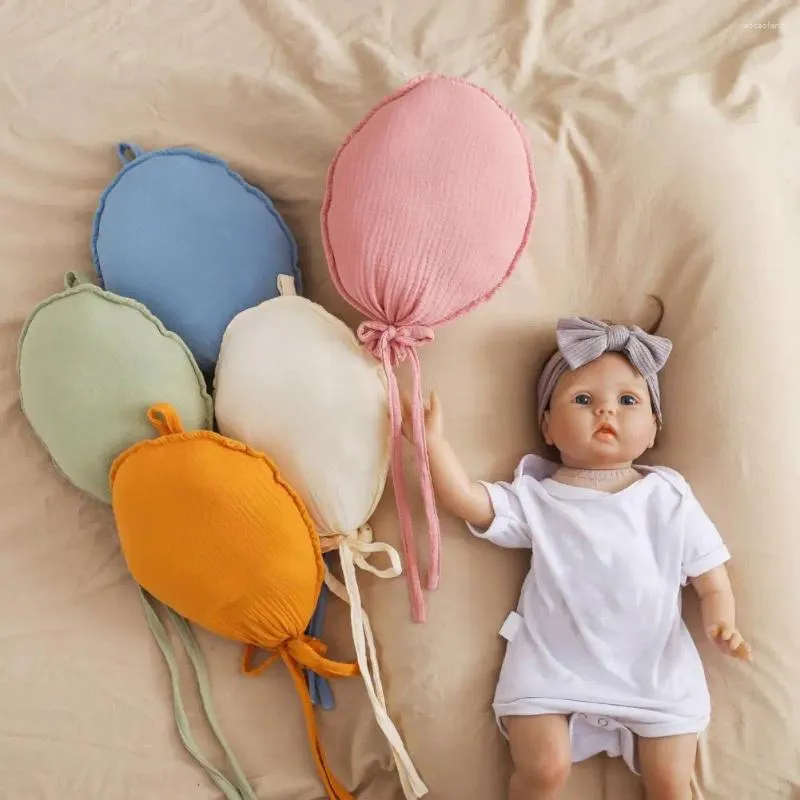 Figurines décoratines Nursery Baby Room ballon tissu mur suspendu enfant chambre à coucher doux ornement décor né
