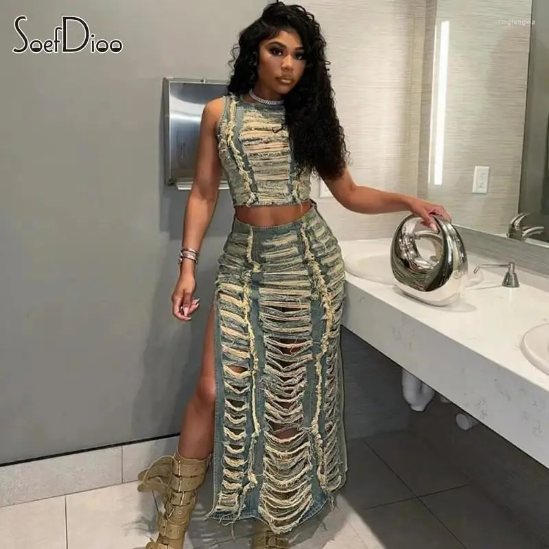 Work Dresses Soefdioo Sexy Ripped Denim 2 Piece Set Women Hollow Out Crop Tank Tops And Side High Split Maxi Skirt Matching 2024 Club