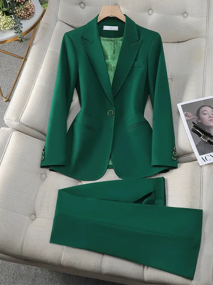 Office Ladies Formal Pant Anzug 2 Stück Set Women Green Khaki Red Female Langarm Business Work Wear Blazer Jacke und Hosen 240423