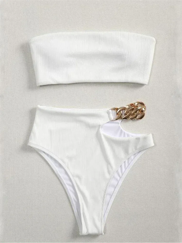 Set Bandeau Bikini 2024 Frauen sexy weiß schwarz geschnittene Metall High Taille Badeanzug weiblicher Schulterbadanzug Badebekleidung Strandbekleidung